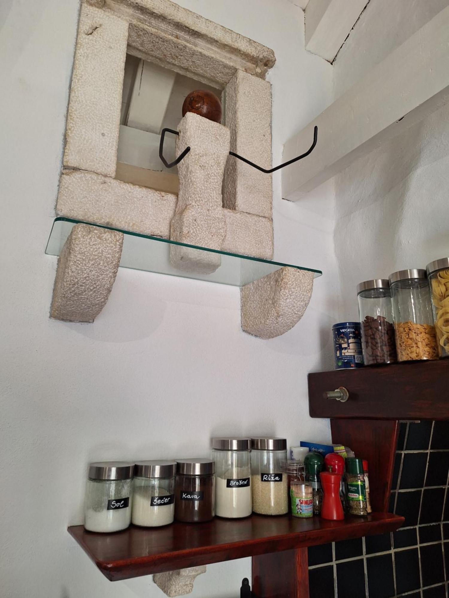 Apartment George Stari Grad  Luaran gambar