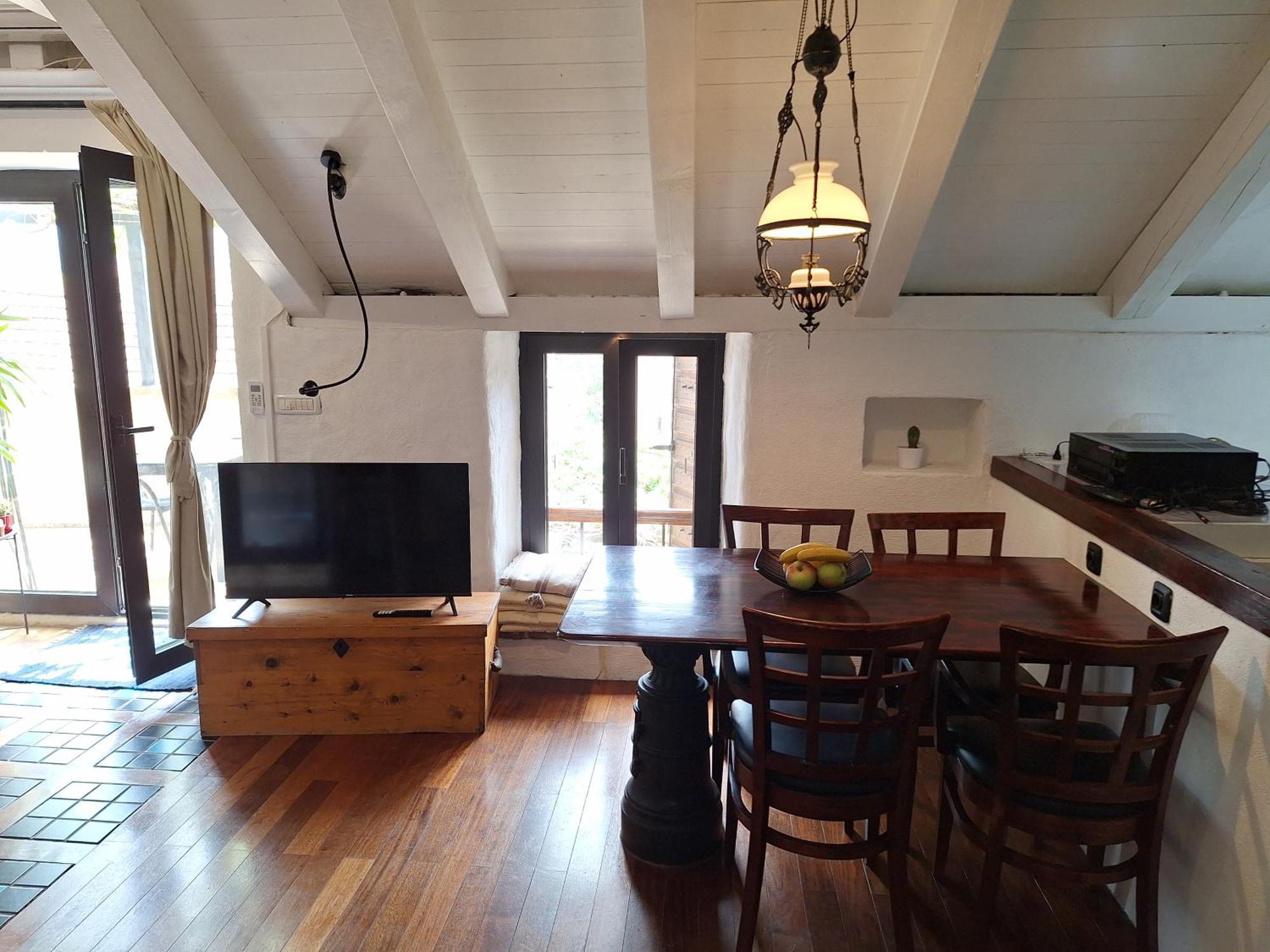 Apartment George Stari Grad  Luaran gambar
